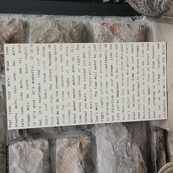 Fear Less Plaque - Picture 1 of 5